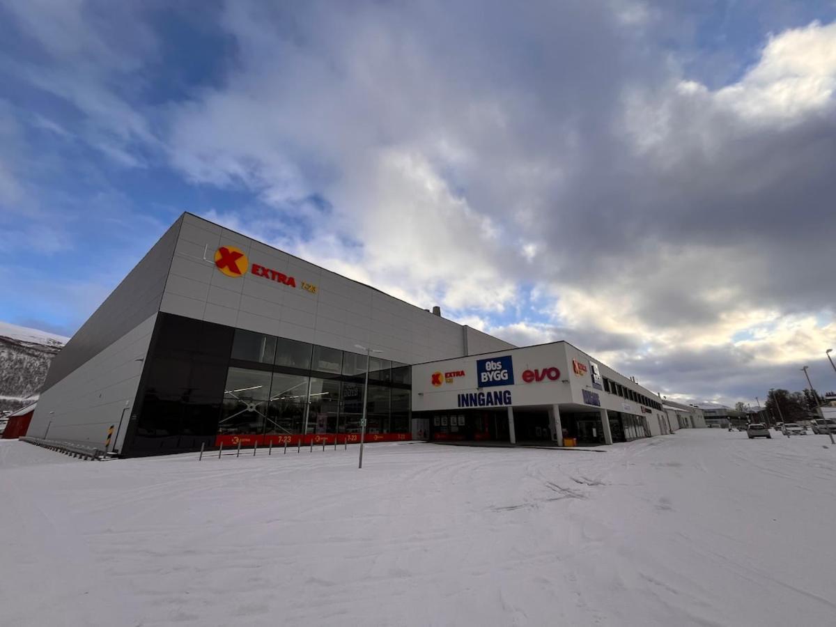 Koselig Med Gratis Parkering Og Naert Busstopp Leilighet Tromsø
